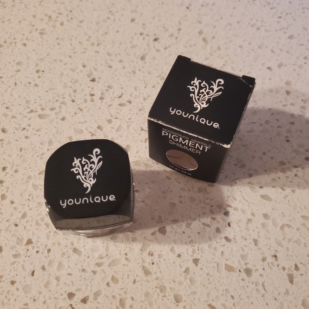 Eyeshadow